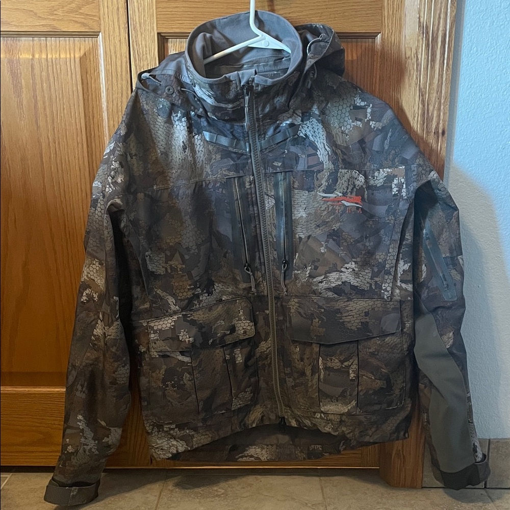 Sitka delta wading jacket